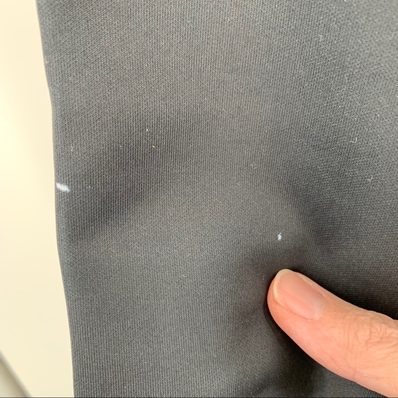 Linzi Yong 1981 Cat with Sword Graphic Sweatshirt - Picture 5 of 7